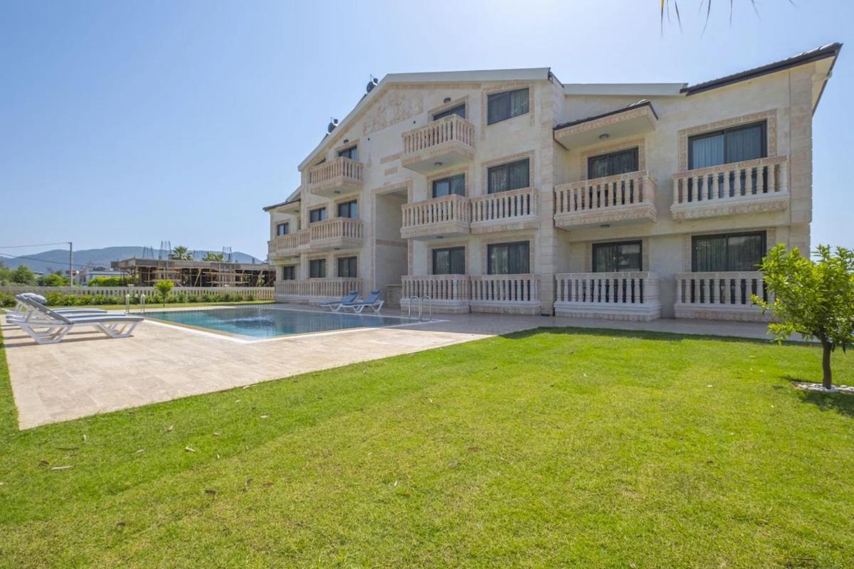Kalender Pansion Aparthotel Fethiye Exterior photo
